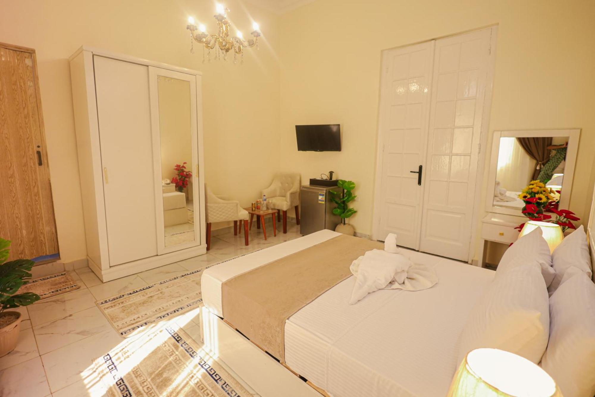 Victory Downtown Boutique Hotel Kaherah Luaran gambar